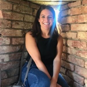 Meet your Posher, Vicki